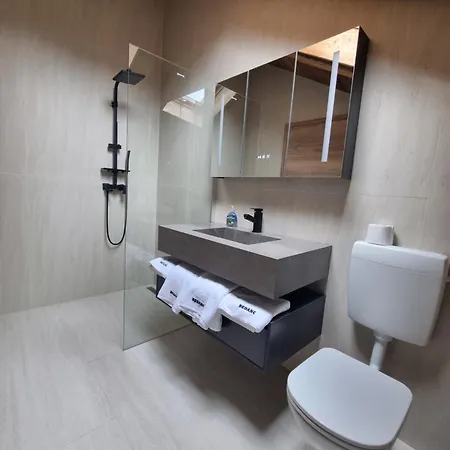 Apartment Bedanc